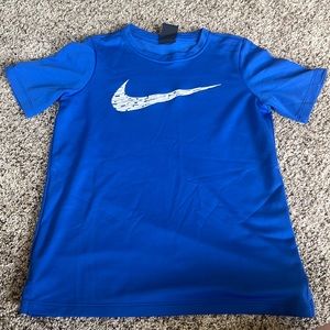 Boys Large Nike Tee